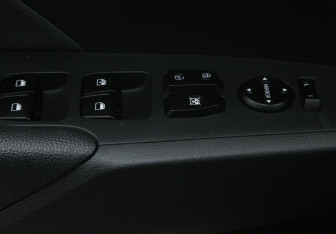 Подержанный автомобиль Hyundai Solaris Sedan 2017 года (17 фото)