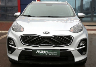 Подержанный автомобиль Kia Sportage 2018 года (2 фото)