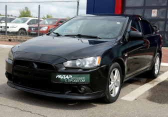 Подержанный автомобиль Mitsubishi Lancer Sedan 2008 года (3 фото)