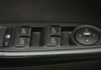 Подержанный автомобиль Ford Focus Hatchback 2014 года (18 фото)