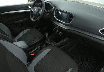 Подержанный автомобиль LADA (ВАЗ) Vesta Sedan 2024 года (9 фото)