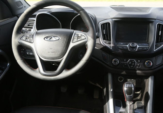 Подержанный автомобиль Chery Tiggo 5 2014 года (14 фото)