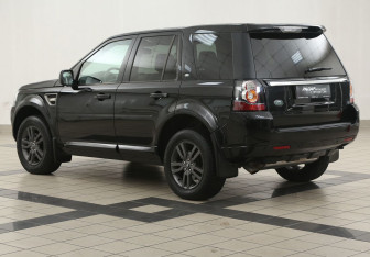 Подержанный автомобиль Land Rover Freelander 2014 года (2 фото)