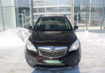 Подержанный автомобиль Opel Mokka 2014 года (2 фото)