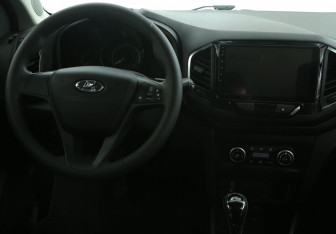 Подержанный автомобиль LADA (ВАЗ) XRAY 2018 года (14 фото)