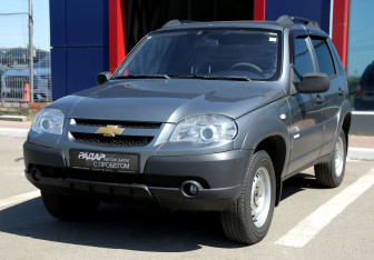 Подержанный автомобиль Chevrolet Niva 2013 года (3 фото)