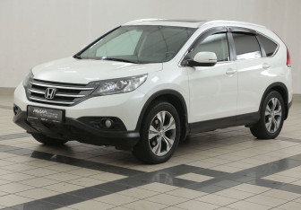 Подержанный автомобиль Honda CR-V 2013 года (8 фото)