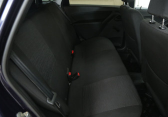 Подержанный автомобиль LADA (ВАЗ) Granta Liftback 2016 года (11 фото)