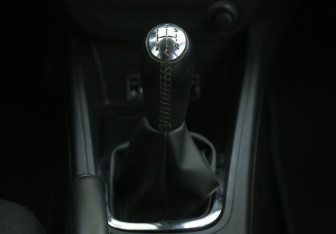 Подержанный автомобиль Renault Fluence 2013 года (15 фото)