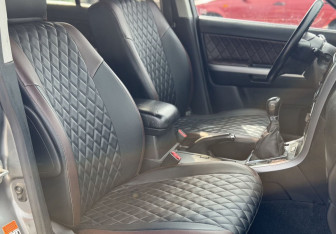 Подержанный автомобиль Suzuki Grand Vitara 2007 года (10 фото)