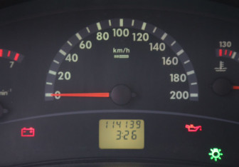 Подержанный автомобиль LADA (ВАЗ) Kalina Hatchback 2010 года (17 фото)