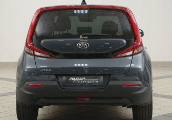 Подержанный автомобиль Kia Soul 2019 года (3 фото)