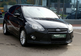 Подержанный автомобиль Ford Focus Hatchback 2014 года (1 фото)