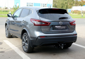 Подержанный автомобиль Nissan Qashqai 2020 года (4 фото)