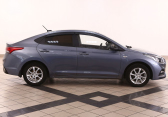 Подержанный автомобиль Hyundai Solaris Sedan 2017 года (2 фото)