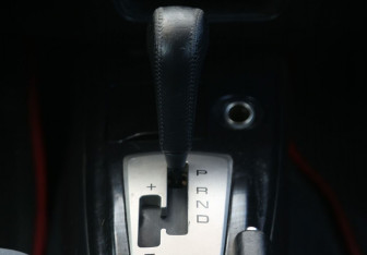 Подержанный автомобиль Mitsubishi Lancer Sedan 2004 года (13 фото)