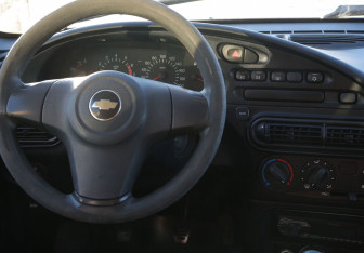 Подержанный автомобиль Chevrolet Niva 2014 года (14 фото)