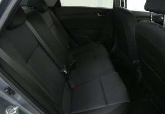 Подержанный автомобиль Hyundai Solaris Sedan 2017 года (11 фото)