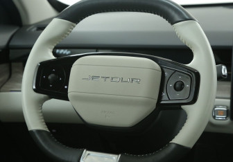 Подержанный автомобиль Jetour Dashing 2024 года (15 фото)