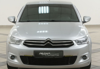 Подержанный автомобиль Citroen C-Elysee 2013 года (6 фото)