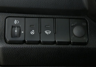 Подержанный автомобиль Kia Rio Sedan 2017 года (17 фото)