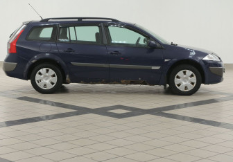 Подержанный автомобиль Renault Megane Wagon 2006 года (5 фото)