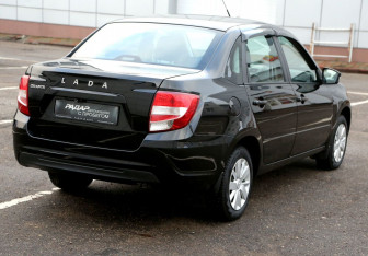 Подержанный автомобиль LADA (ВАЗ) Granta Sedan 2023 года (6 фото)
