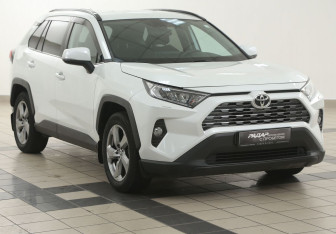Подержанный автомобиль Toyota RAV4 2020 года (1 фото)
