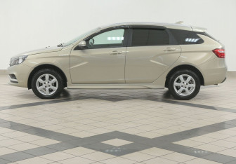 Подержанный автомобиль LADA (ВАЗ) Vesta Wagon 2017 года (7 фото)