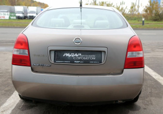 Подержанный автомобиль Nissan Primera Sedan 2004 года (5 фото)