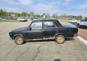 Подержанный автомобиль LADA (ВАЗ) 2107 2010 года (4 фото)