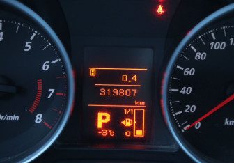 Подержанный автомобиль Mitsubishi ASX 2013 года (18 фото)