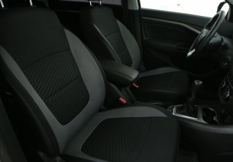 Подержанный автомобиль LADA (ВАЗ) Vesta Sedan 2021 года (10 фото)