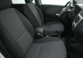 Подержанный автомобиль Kia Sportage 2010 года (10 фото)