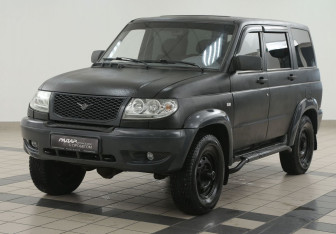 Подержанный автомобиль УАЗ Patriot 2010 года (8 фото)