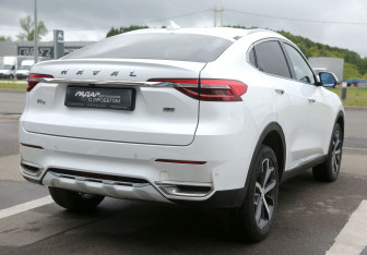 Подержанный автомобиль Haval F7x 2019 года (6 фото)