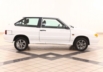 Подержанный автомобиль LADA (ВАЗ) 2113 2013 года (2 фото)