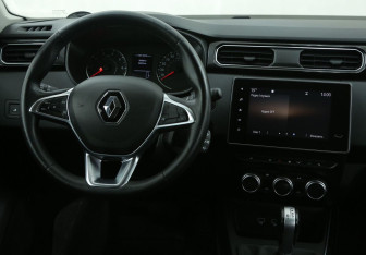 Подержанный автомобиль Renault Arkana 2020 года (14 фото)