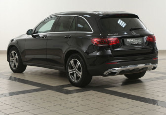 Подержанный автомобиль Mercedes-Benz GLC Coupe 2019 года (2 фото)
