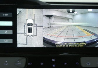 Подержанный автомобиль Changan UNI-K 2023 года (20 фото)