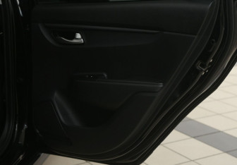 Подержанный автомобиль Kia Rio Hatchback 2020 года (19 фото)