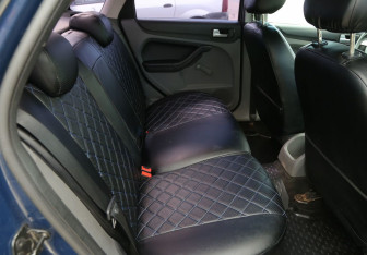 Подержанный автомобиль Ford Focus Sedan 2008 года (11 фото)