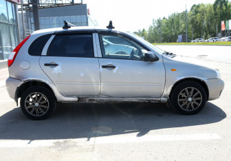 Подержанный автомобиль LADA (ВАЗ) Kalina Hatchback 2011 года (7 фото)