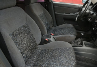 Подержанный автомобиль Chevrolet Lanos 2007 года (10 фото)