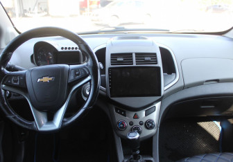 Подержанный автомобиль Chevrolet Aveo Sedan 2012 года (15 фото)