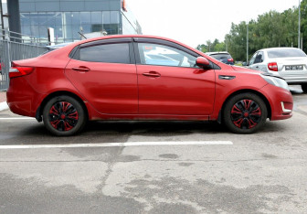 Подержанный автомобиль Kia Rio Sedan 2014 года (7 фото)