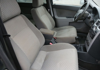 Подержанный автомобиль LADA (ВАЗ) Priora Wagon 2010 года (10 фото)