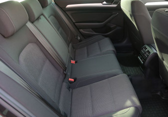 Подержанный автомобиль Volkswagen Passat Wagon 2017 года (11 фото)
