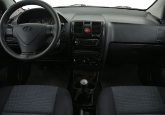 Подержанный автомобиль Hyundai Getz 2008 года (12 фото)