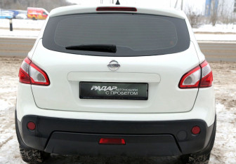 Подержанный автомобиль Nissan Qashqai 2012 года (5 фото)